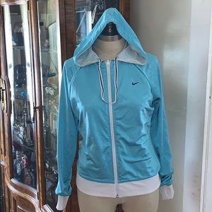 Nike lightweight workout hooded jacket